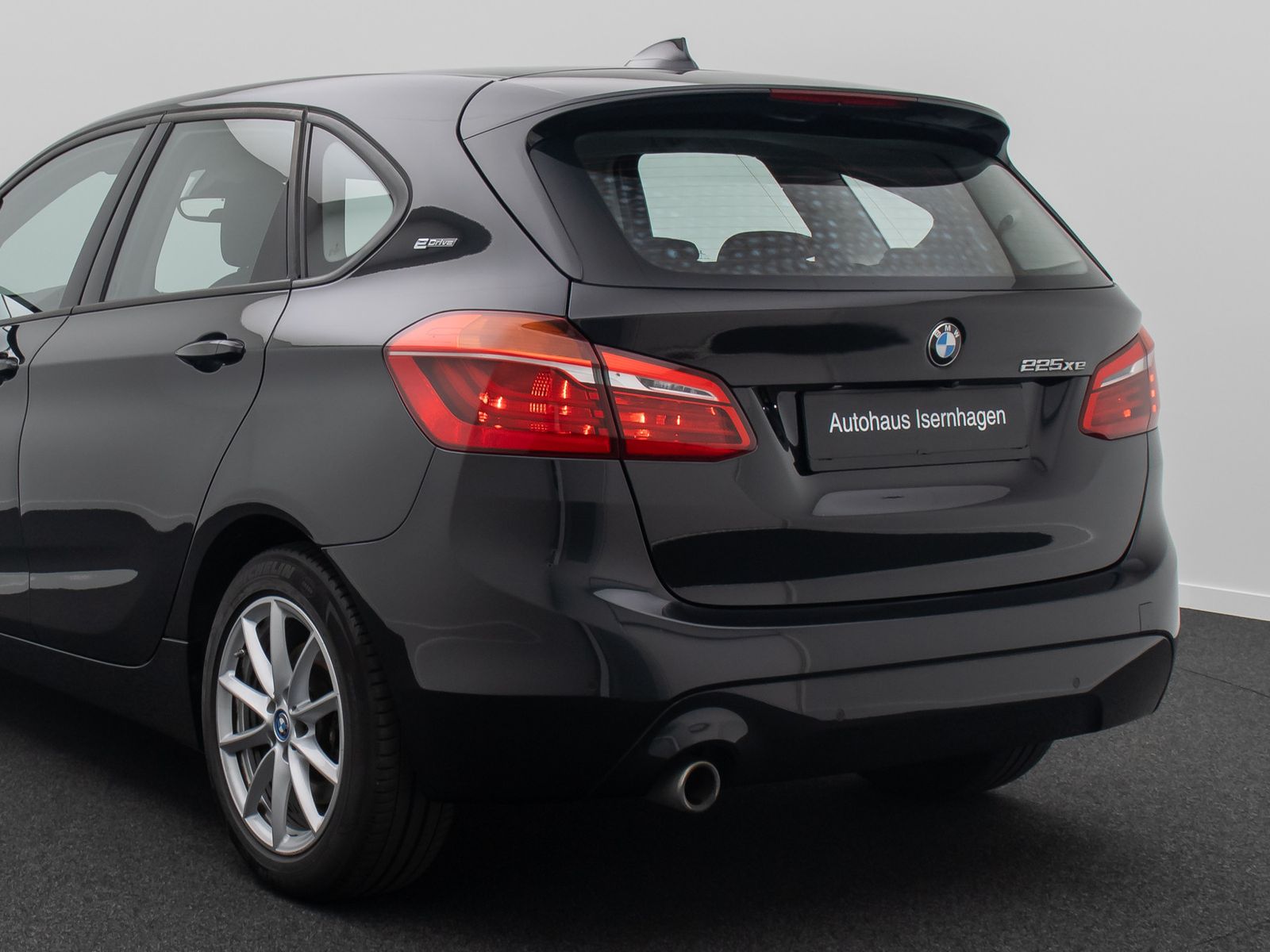 Fahrzeugabbildung BMW 225xe iPerf  Active Tourer Navi Geschwindig Touc