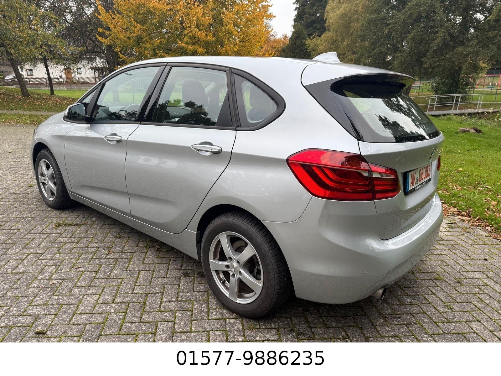 BMW 218i Active Tourer Aut Navi LED RCam