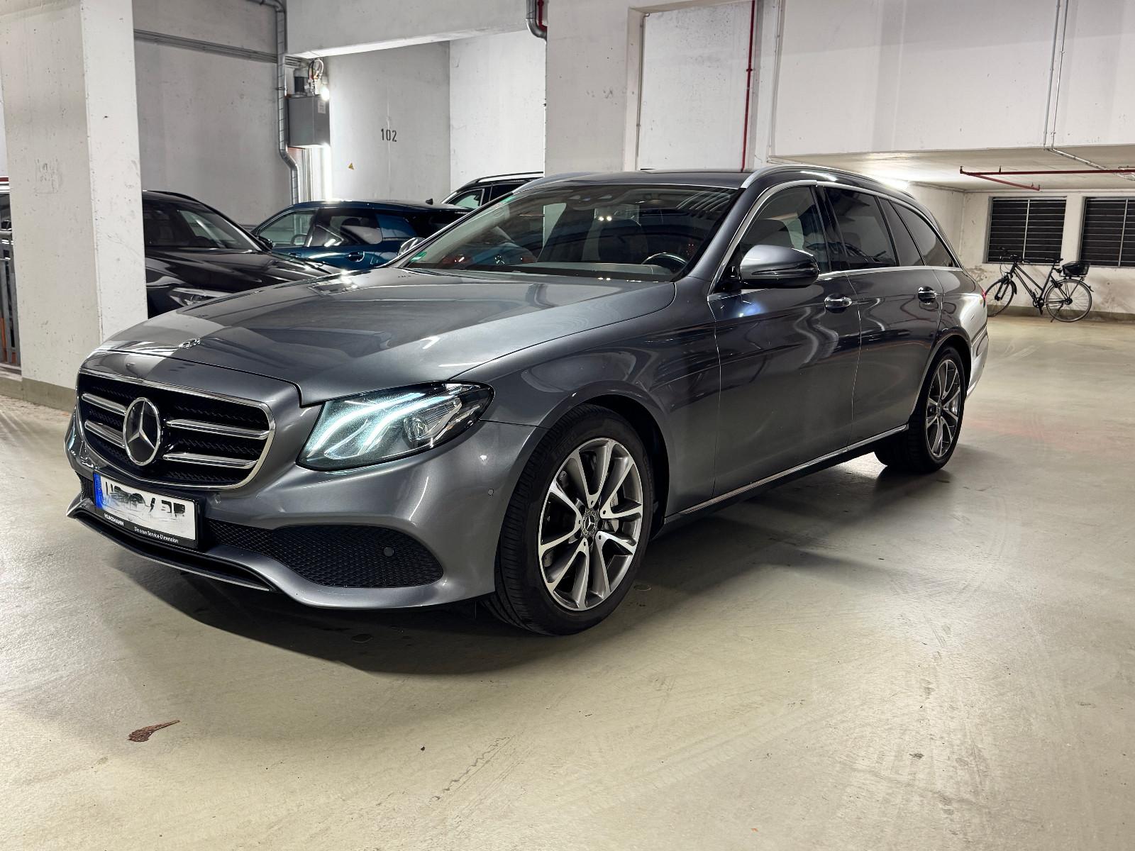 Mercedes-Benz T-Modell E 350 d Avantgarde 1.Hand ACC LED AHK