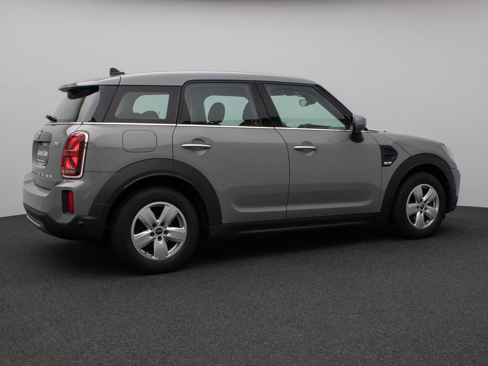 Fahrzeugabbildung MINI One Countryman Essential Trim Kamera AHK LED