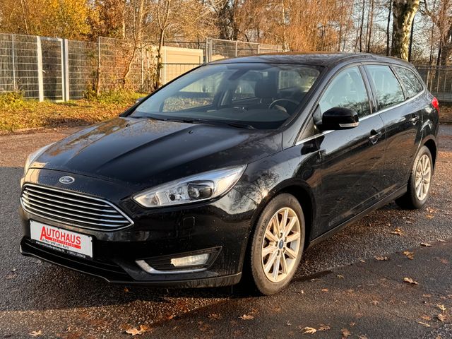 Ford Focus Turnier Titanium*AHK*TEMPOM*KLIMA*