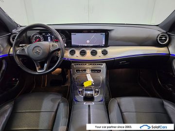 Mercedes E 200 - 8