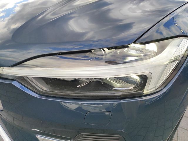 VOLVO XC 60 (Bild 9 von Array)