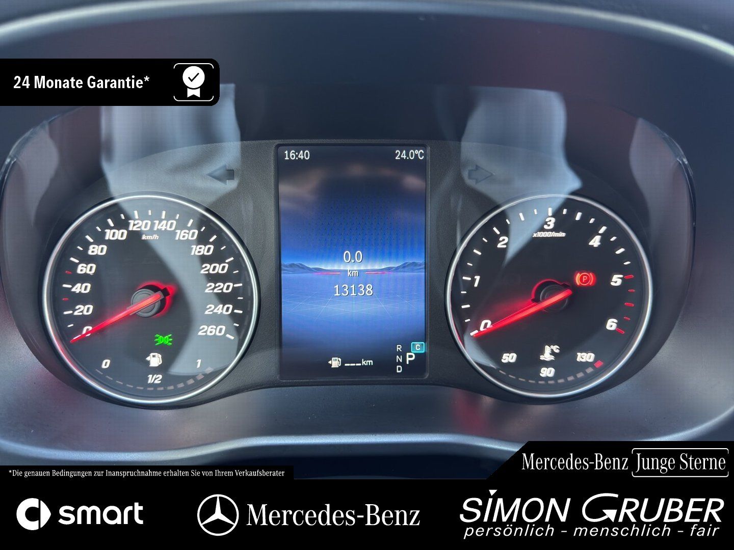 Fahrzeugabbildung Mercedes-Benz Vito 119 4*4 Tour Select MBeam 360 Dist. 8 Sitze