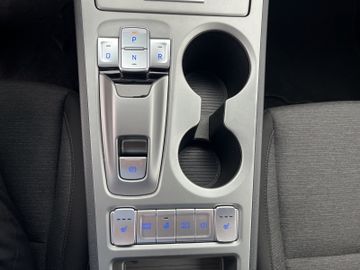 Hyundai Kona Elektro Kam.+LED+Navi+SHZ+ACC+PDC+SpurH+AUT