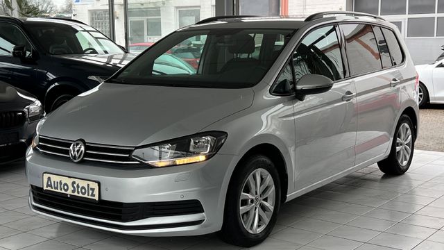 Volkswagen TOURAN COMFORTLINE BMT NAVI SITZHZ TEMPO 1-HAND