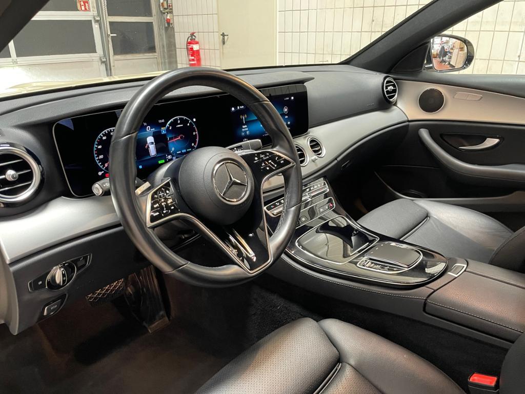 Mercedes-Benz E 220 d T Avantgarde Avantgarde+MBUX+Cam+LED+AUT