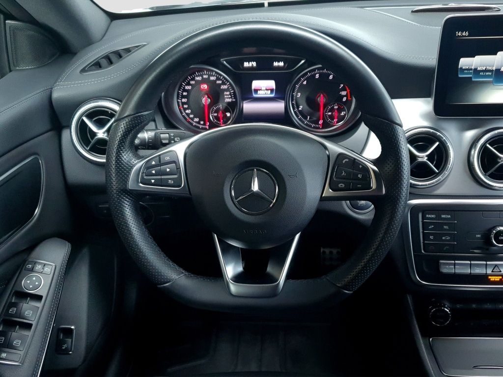 Fahrzeugabbildung Mercedes-Benz CLA 200 Shooting Brake AHK*Leder*KeyLess*LED*PDC