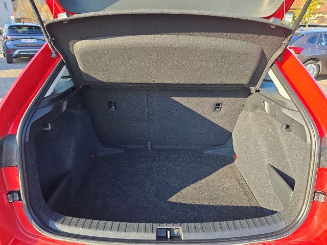 Fahrzeugabbildung SKODA Scala Active 1.0 TSI DSG LED Shg Klima