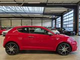 Alfa Romeo MITO VELOCE AUT. SPORT DESIGN NAVI SHZ PDC TEMPO - Alfa Romeo MiTo: Limousine