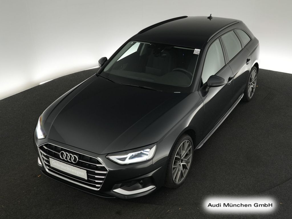 AUDI A4 2023