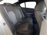 BMW 318 - Vorschau Bild 13