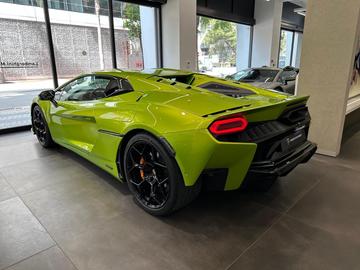 صورة 5 لـ 2025 Lamborghini TEMERARIO