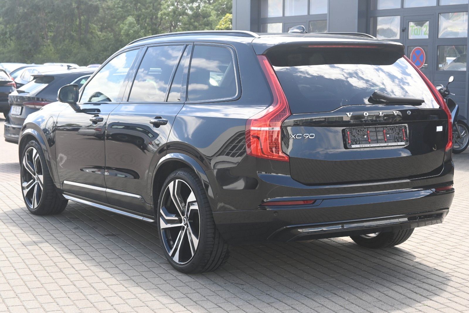 Fahrzeugabbildung Volvo XC90 T8 AWDUltimate Dark Recharge Plug-In Hybrid