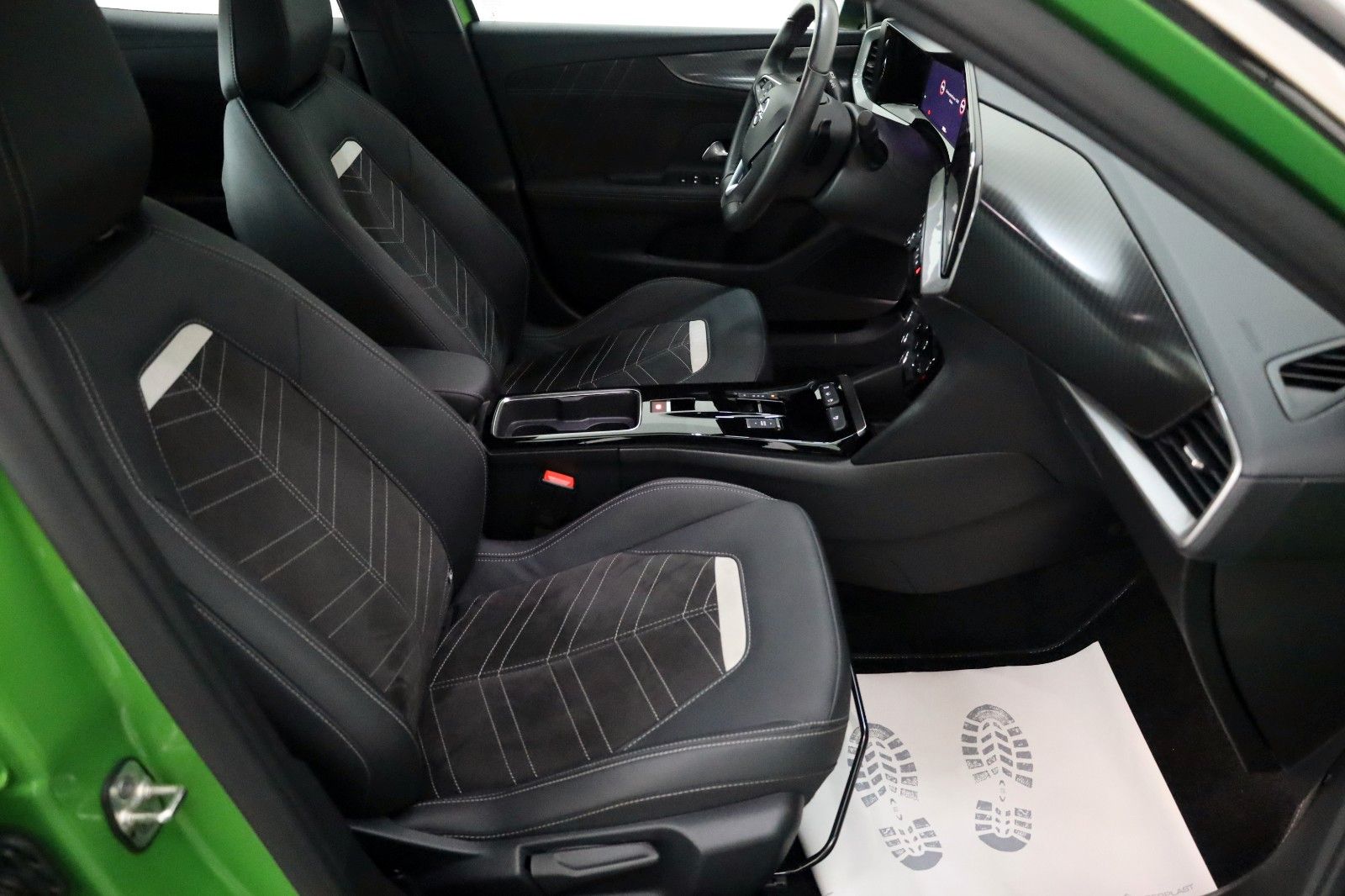 Fahrzeugabbildung Opel Mokka Ultimate T.Leder,Navi,LED,SR+WR,abn. AHK