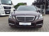 Mercedes-Benz E 300 CDI, Avantgarde, Leder, Navi, AHK, Euro 5 - Mercedes-Benz E 300: Cdi