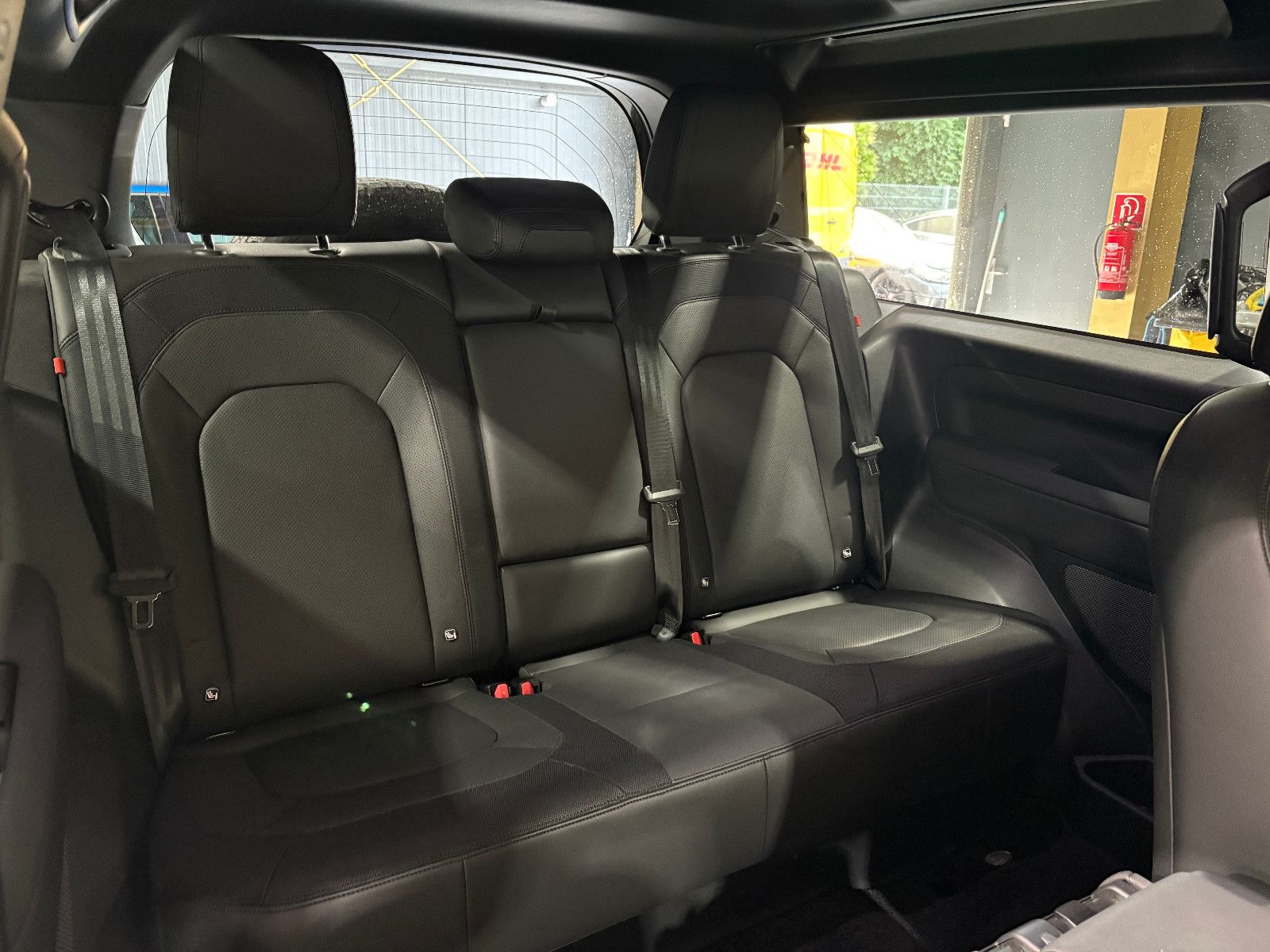 Fahrzeugabbildung Land Rover Defender 90 X-Dynamic S/360°/SOUND/APPLE/NAVI/