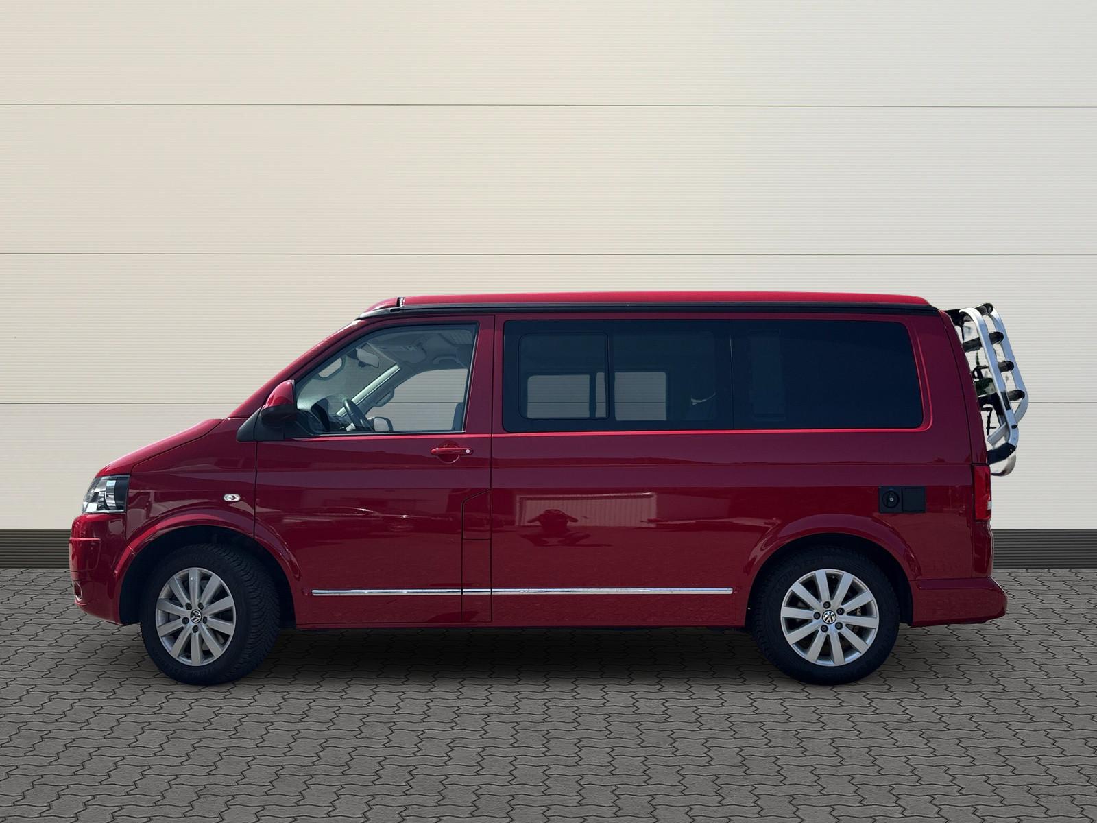 VOLKSWAGEN T5 CALIFORNIA COMFORTLINE 179 ch BVA - TOIT RELEVABLE - CAMERA DE RECUL - GPS - SIEGES CHAUFFANTS