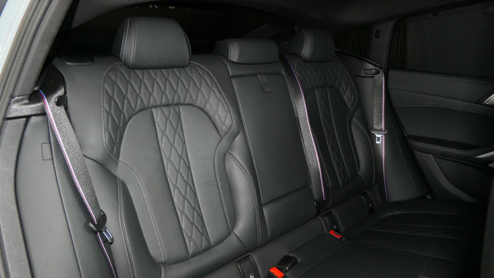 BMW X6 30 d xDrive M Sport|SKY-Lounge|ICONIC|22"|360