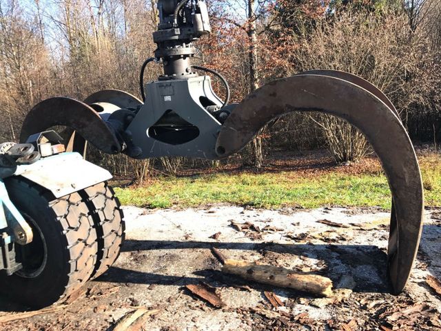 Liebherr 924/934/A944BHD HolzGreifer zu verkaufe