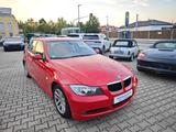 BMW 318i SPORT KLIMA*TPM*SHZ*PDC*NAVI*1.HD*ISOFIX - BMW 318: 318is