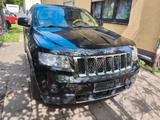 Jeep Grand Cherokee Laredo 3.0 V6 Multijet 140kW ... - Jeep Grand Cherokee Laredo mit Diesel-Antrieb