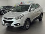 Hyundai ix35 Style NAVI/XENON/PDC/SHZ/TOP! - Hyundai ix35 aus 2014 mit Diesel-Antrieb: Geländewagen