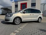 Volkswagen Sharan 2.0 TSI DSG Highline elektr. Schiebetüren - Volkswagen Sharan mit Benzin-Antrieb: Kleinbus, 2.0
