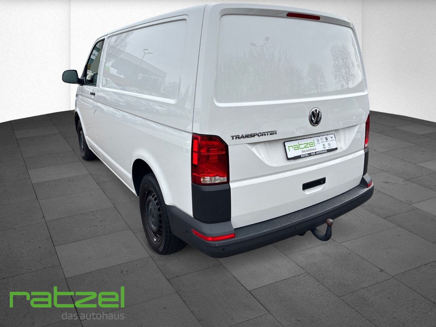 Fahrzeugabbildung Volkswagen T6.1 Kasten KR 2.0 TDI AHK DAB Parklenkass. Notb