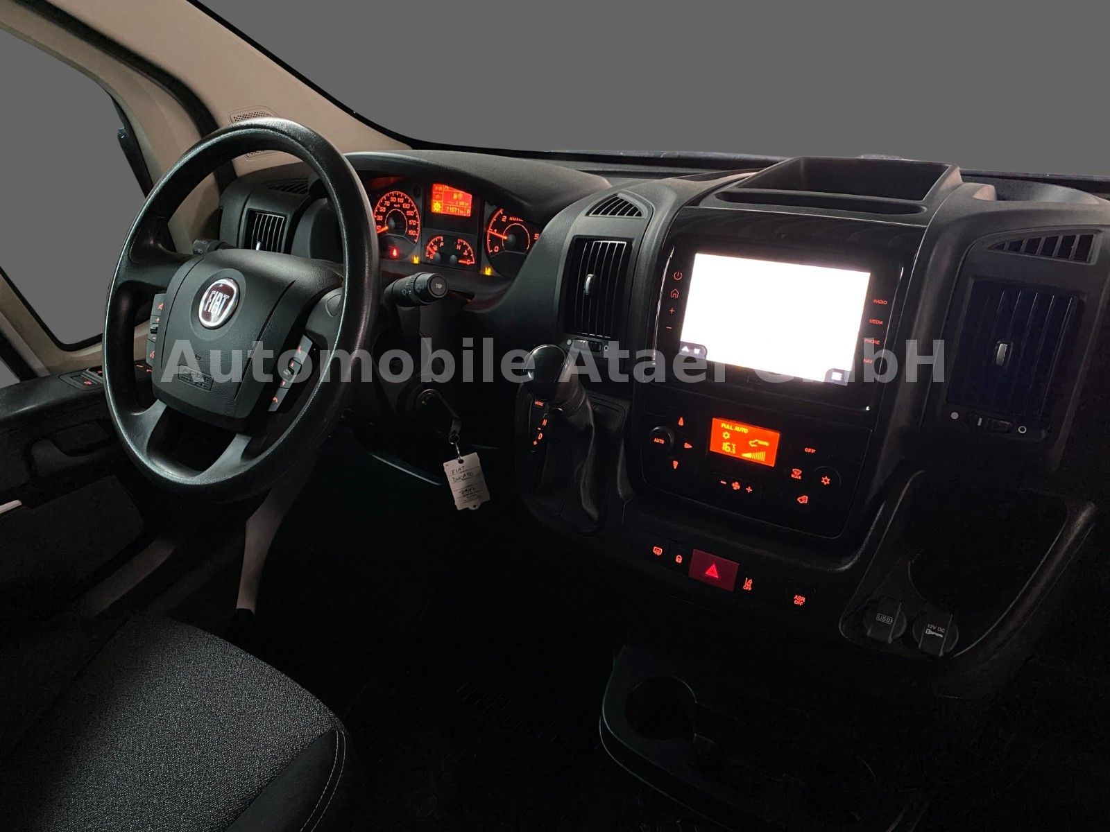 Fahrzeugabbildung Fiat Ducato Automatik L1H1 *Werkstatt* TEMPOMAT  7997