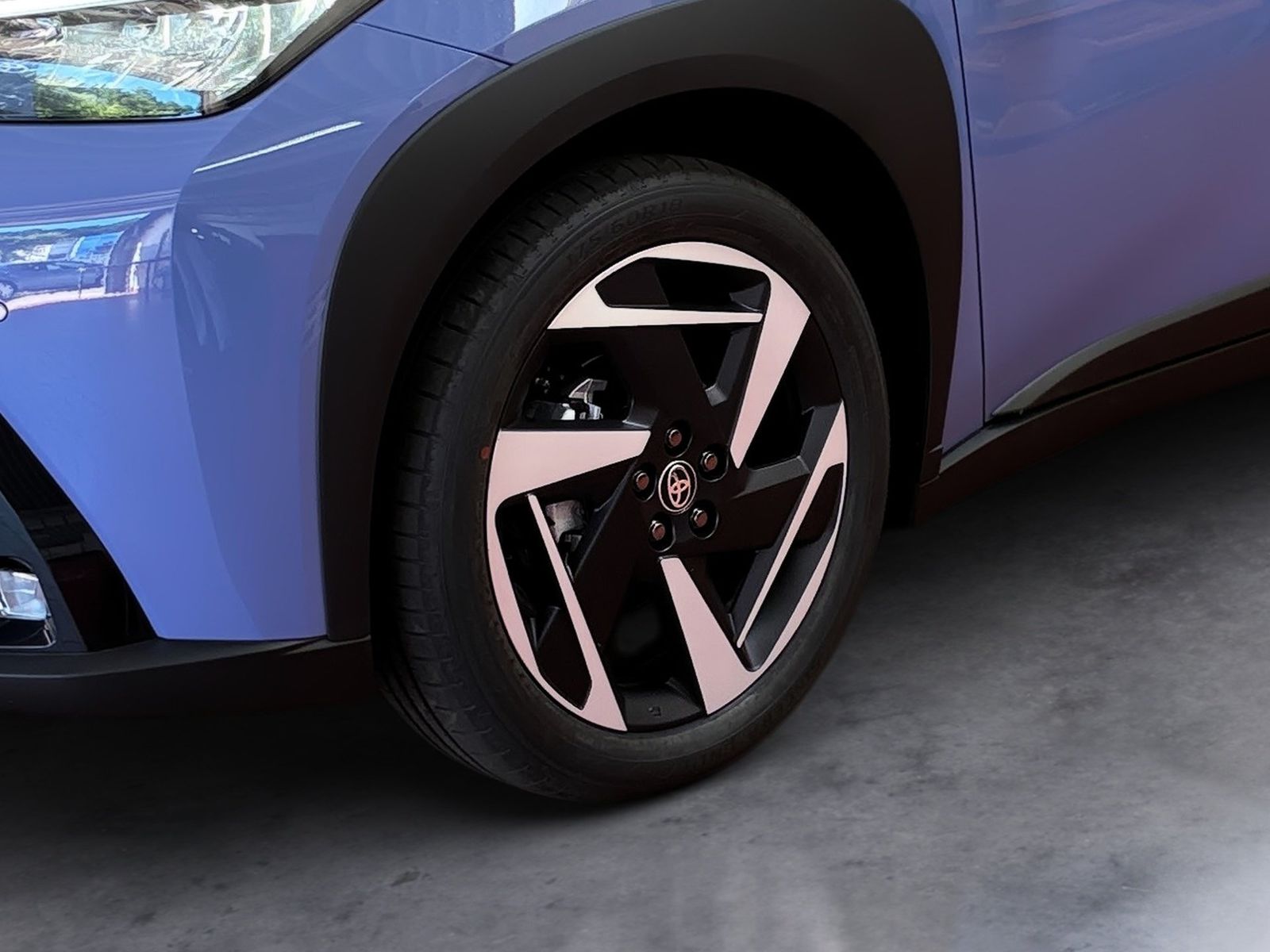 Fahrzeugabbildung Toyota Aygo X Lounge Hybrid Premium Canvas Faltdach +JB