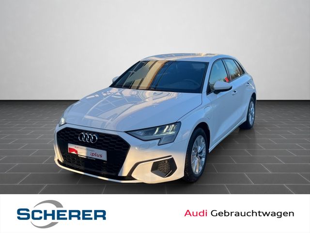 Audi A3 Sportback TFSI e 40 TFSI e S tronic, Navi, vi