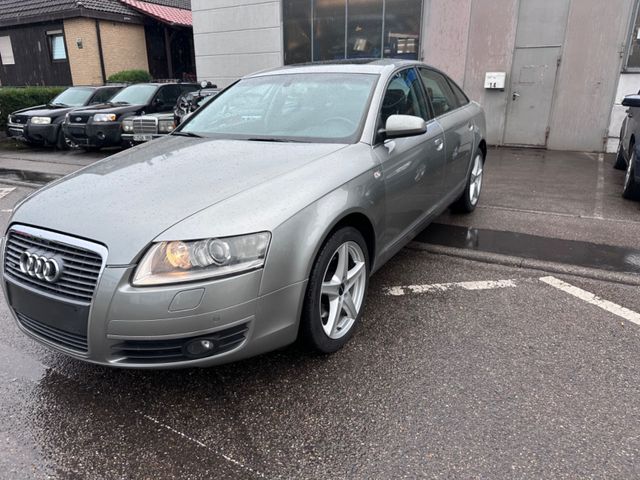 Audi A6 Lim. 3.2 FSI quattro