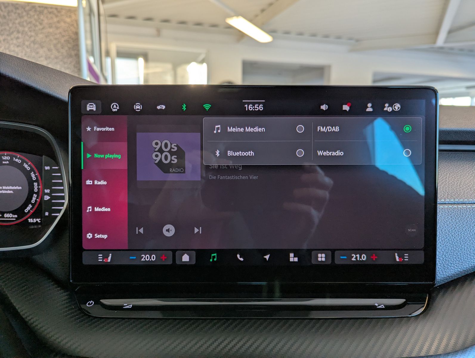 SKODA Octavia 1.5 TSI Sportline Pano Martix AHK 5J Gar - Image 30