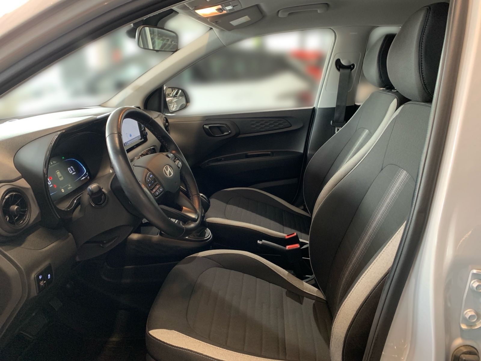 Fahrzeugabbildung Hyundai i10 1.0 Automatik Trend Navi Kamera