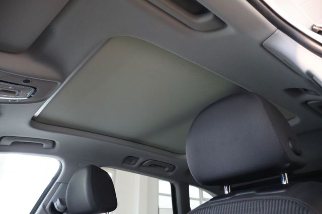 Audi A4 Avant design Automatik LED Pano Navi Tempomat