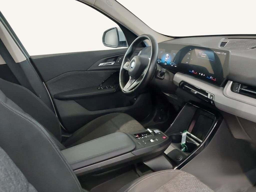 BMW iX1 xDrive30 ACC ad. LED Pano Rfk, миниатюра 8