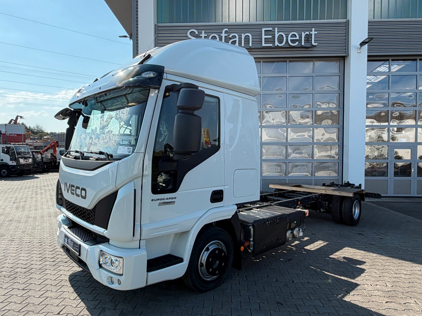Fahrzeugabbildung Iveco Eurocargo ML75E21/P Bett AHK Klima Standheizung