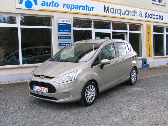 Ford B-Max 1,0 EcoBoost 74kW S/S Titanium