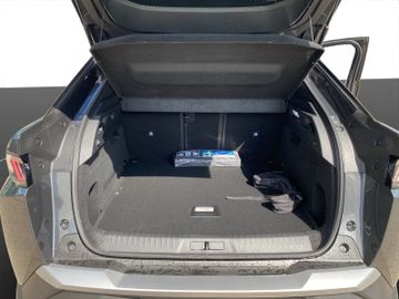 Peugeot 3008 1.2 145 Allure 360+Kam.+KeyLess+LED+Navi