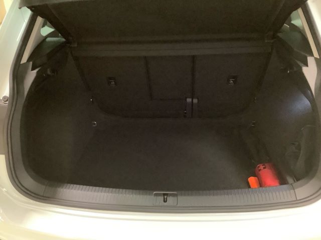 Tiguan Move 1,5 TSI 110 kW DSG  LED, ACC, Headup