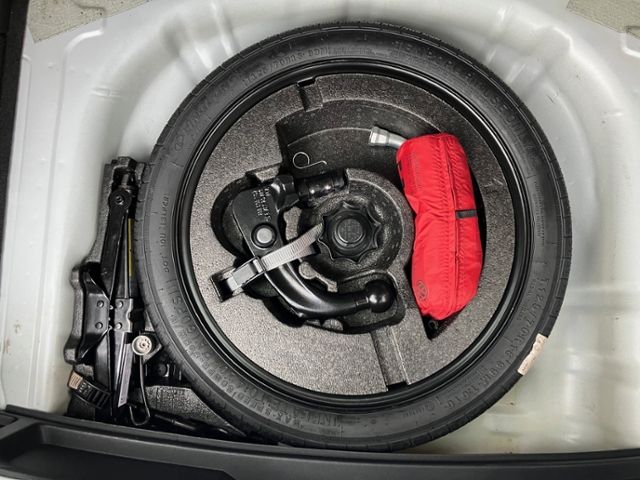 T-Roc 1.5 TSI Active OPF KLIMA LED NAVI ALU