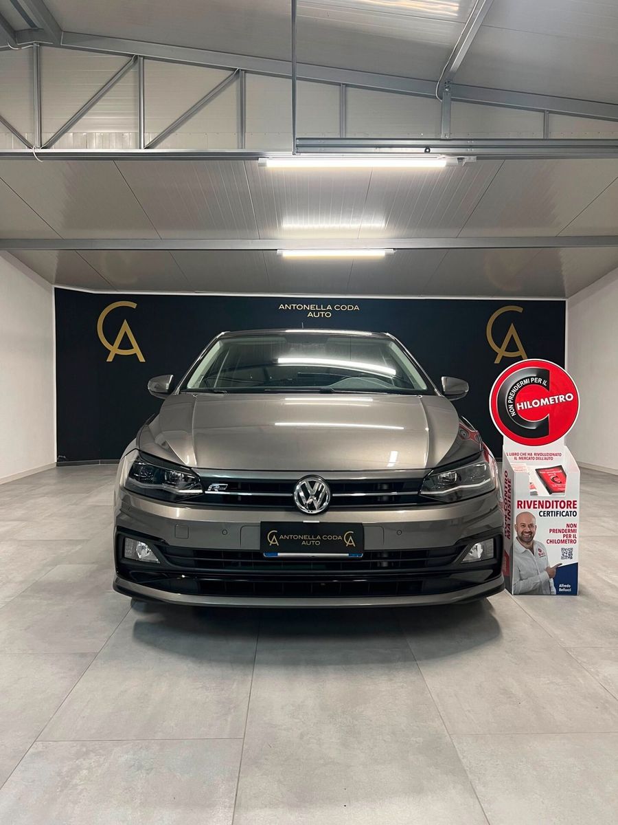 Volkswagen Polo 1.0 TSI DSG 5p. R-LINE imagem 2