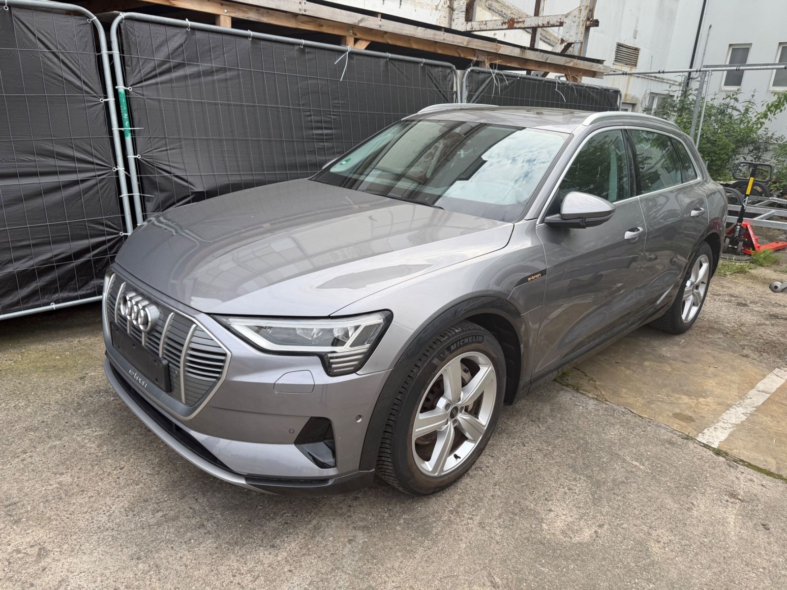 AUDI e-tron 50 quattro advanced, SoH 95%