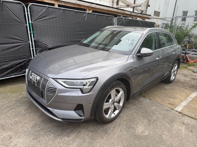 AUDI e-tron 50 quattro advanced, SoH 95%