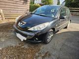 Peugeot 206 1.4 75 - - Peugeot 206 von privat