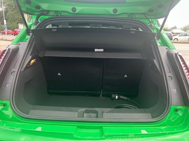 Fahrzeugabbildung Renault 5 Electric 120  Evolution+Winter+Paket+Allwetter
