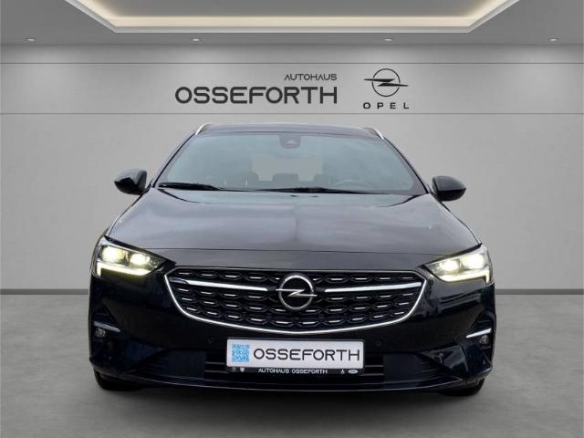 Opel Insignia Sports Tourer Elegance 1.5D MT LED+NAVI