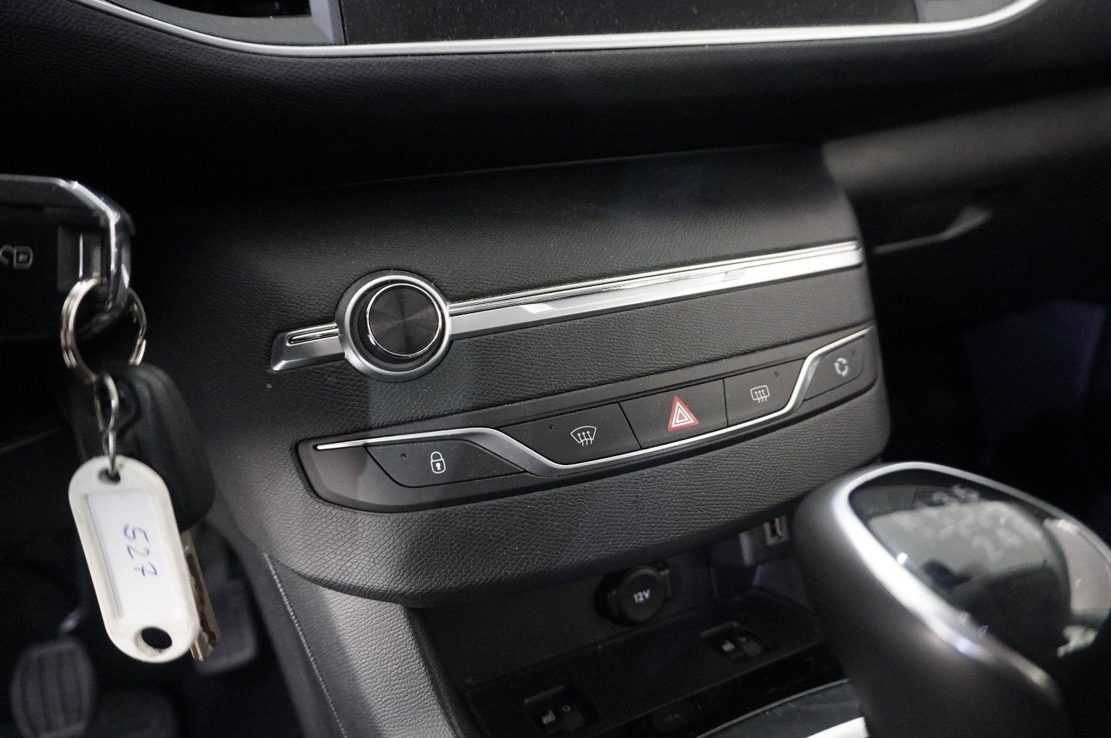 Fahrzeugabbildung Peugeot 308 SW 1.5D ACTIVE NAVI/LED/SHZ/TEMP./PDC/KLIMA