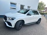 Mercedes-Benz GLE 400d 4M+AMG+STANDH+DISTRO+MEMORY+NAVI+360° - Mercedes-Benz GLE 400 Gebrauchtwagen in Stuttgart